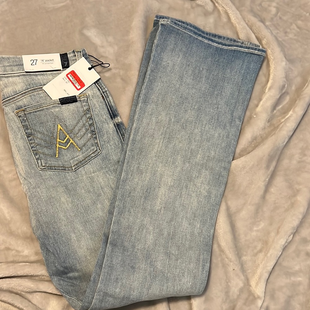 7 for all mankind A pocket Flare